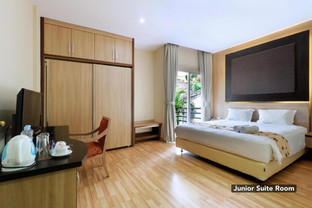 Mutiara Jakarta