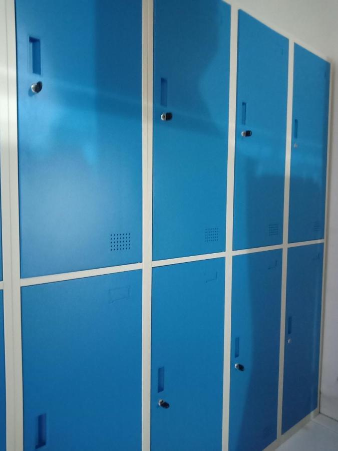 Hostel Reddoorz @ Feliz Noche Cengkareng