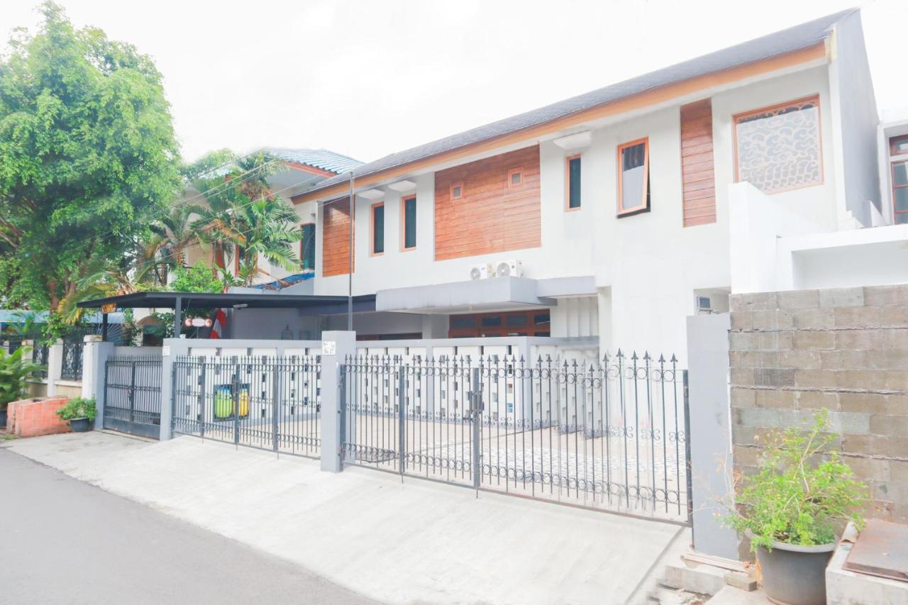 Hotel Oyo 2196 Ss Homes