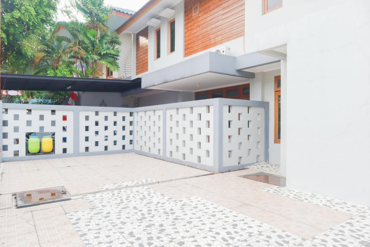 Oyo 2196 Ss Homes 2* Jakarta