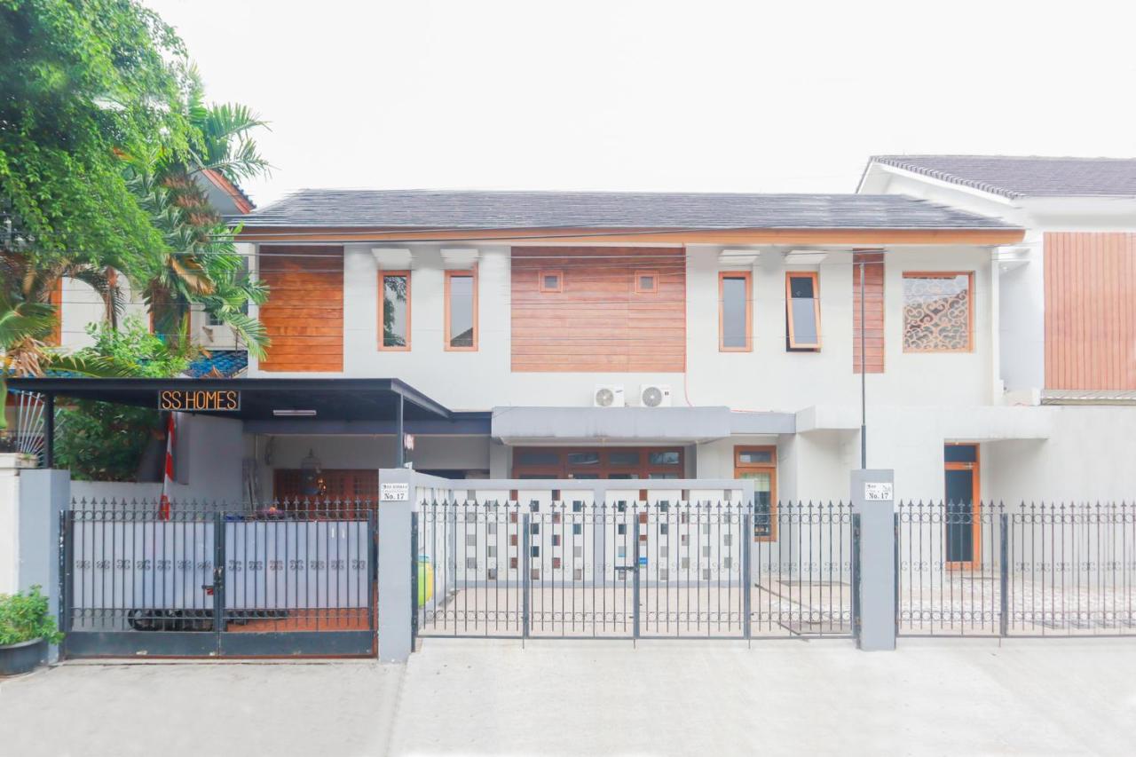 Hotel Oyo 2196 Ss Homes 2*