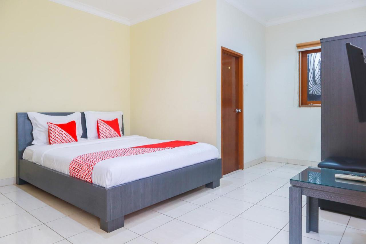 Oyo 2196 Ss Homes Hotel 2*