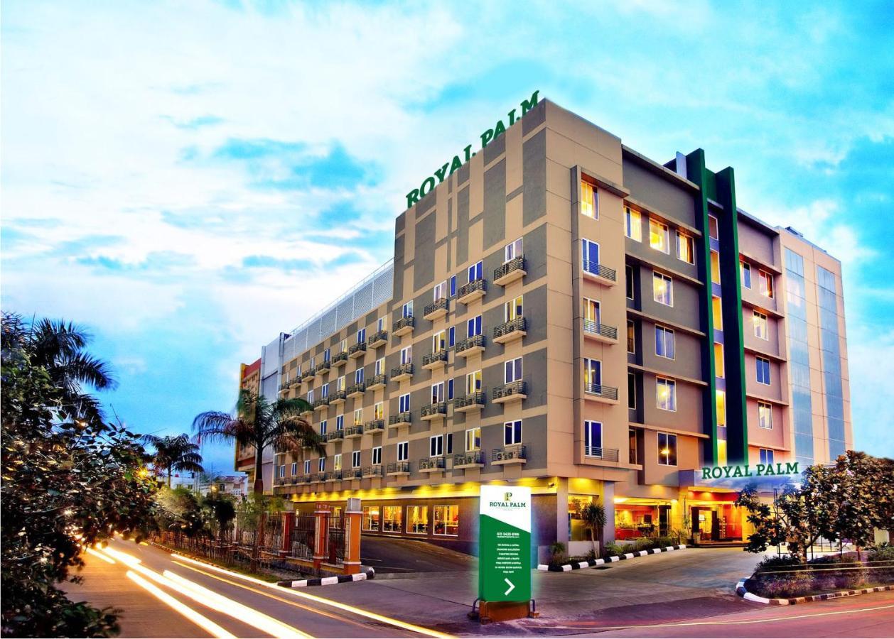 Royal Palm Hotel&conference Center Cengkareng 4* Jakarta