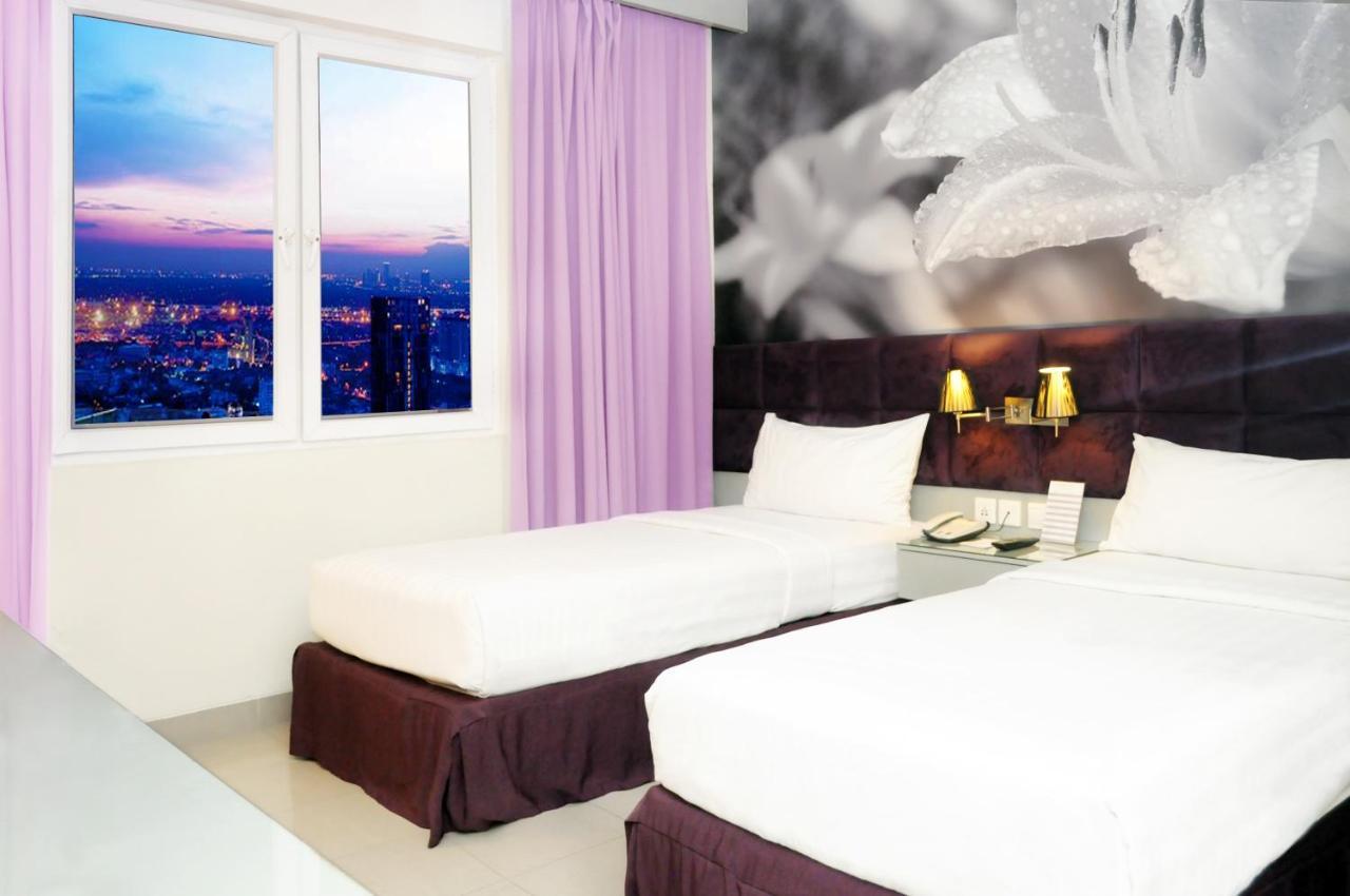 Royal Palm Hotel&conference Center Cengkareng Jakarta