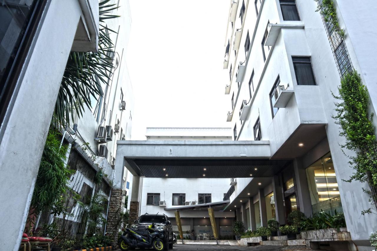 Arnava Senen Jakarta