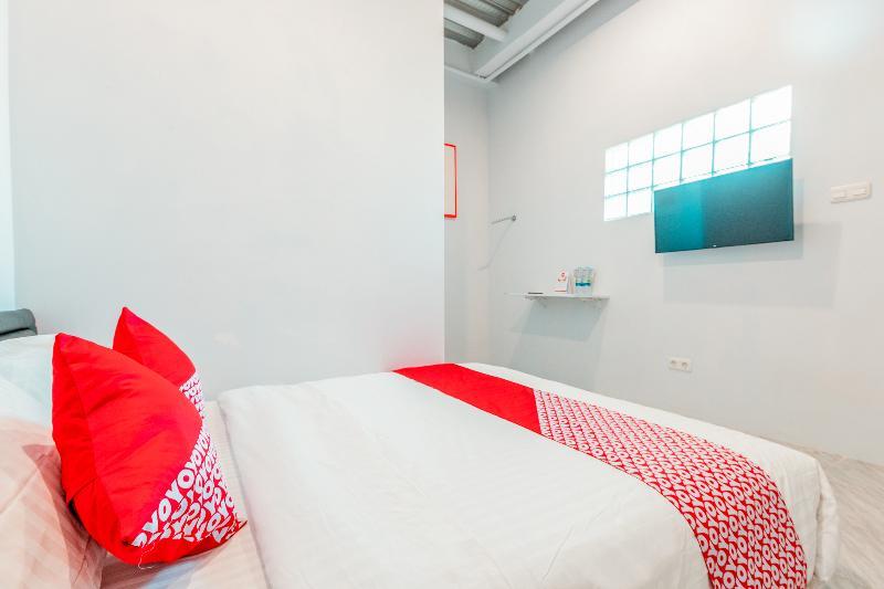 Hotel Fongki Place 2*