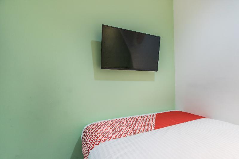 Ichiza Redpartner 2* Jakarta
