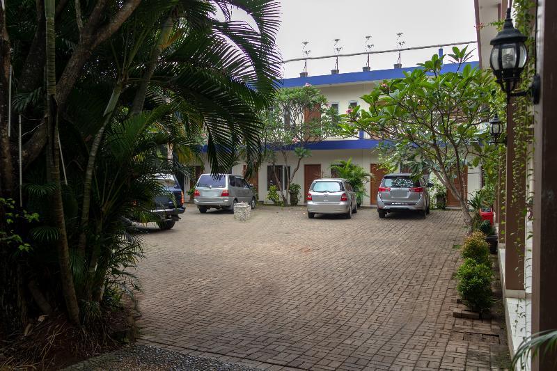 Hotel Oyo 665 Namora 2*