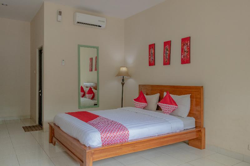 Oyo 665 Namora Hotel 2*