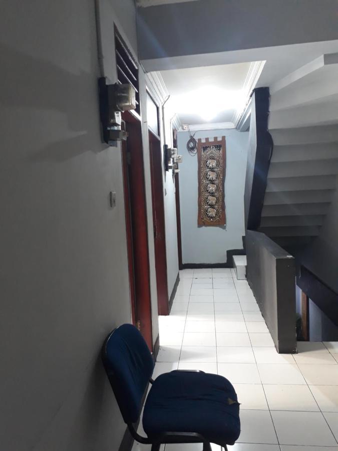 Oyo 2746 Venice Near Duta Indah Hospital Hotel Jakarta