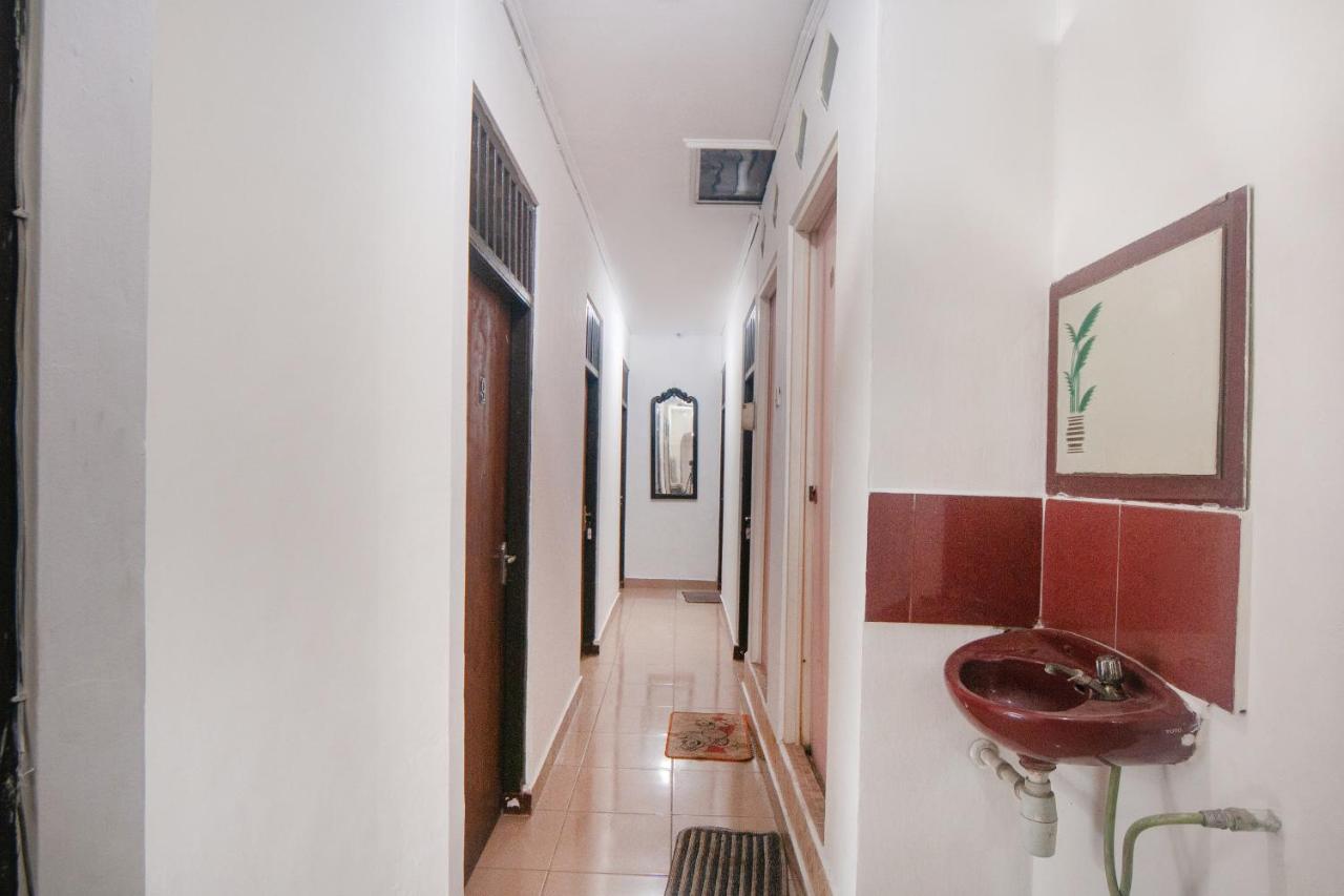 Hotel Oyo 2256 Danysa 2*
