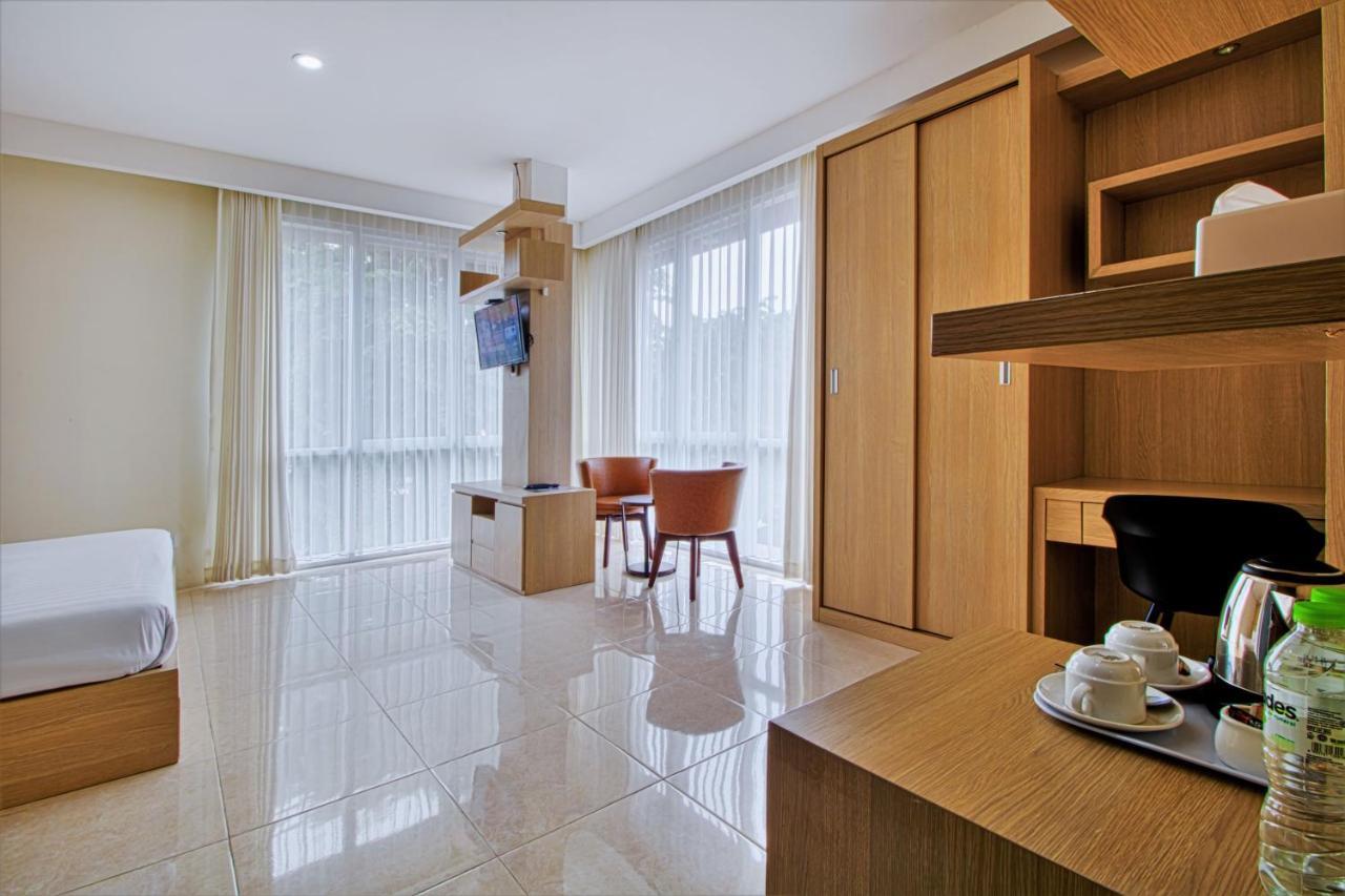 Hotel D'padmaya 3*