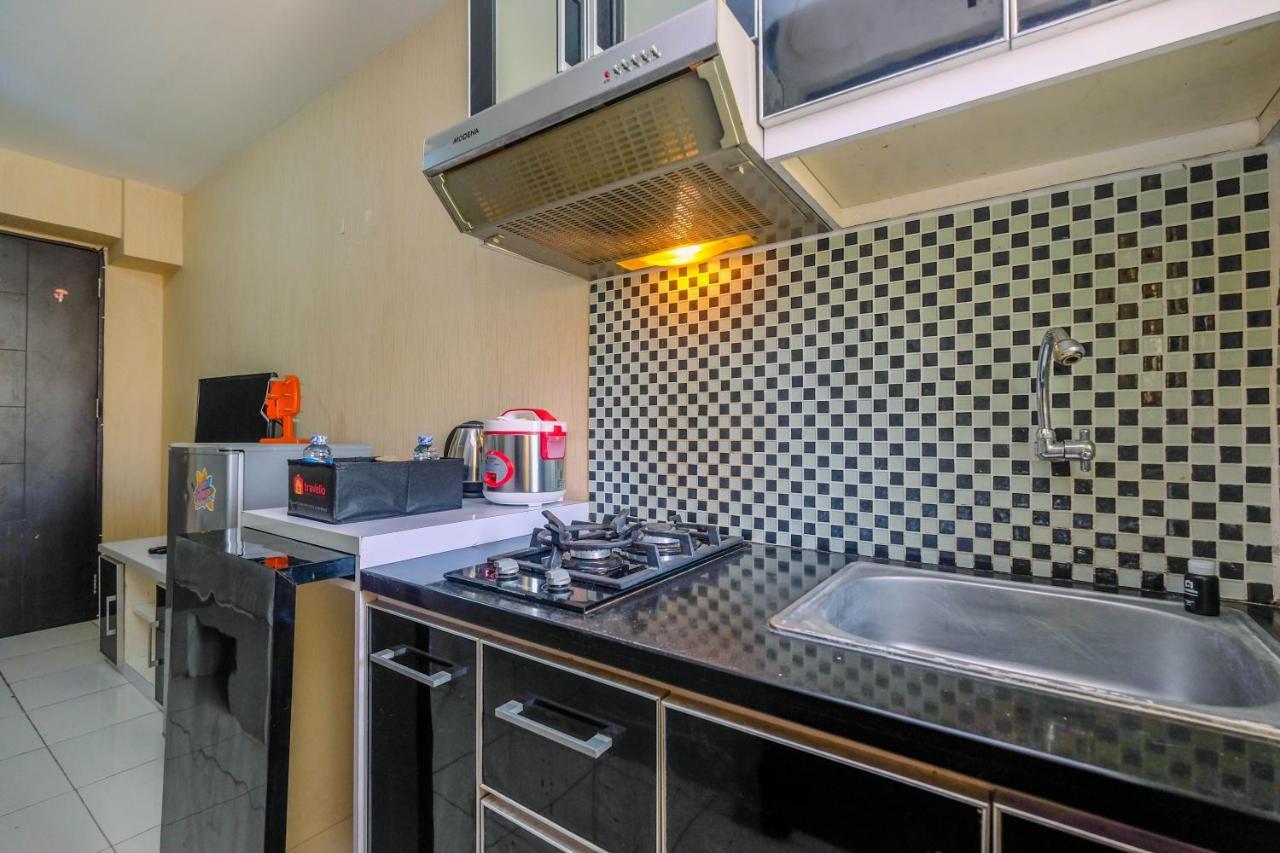 Apartment Wonderful At Kebagusan By Travelio