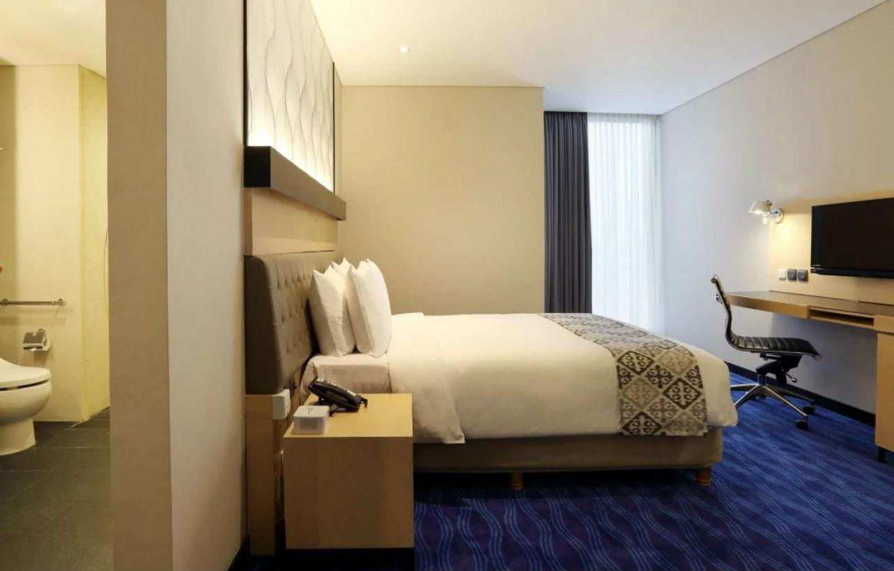 Ai Thamrin Hotel 3*