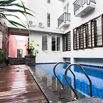 Tondano Residence