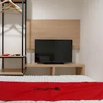Reddoorz Near Seasons City Mall 3