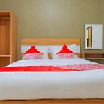Oyo 2547 Assirot Residence