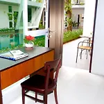 Ampera Avenue Residence