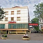 Losari Roxy Hotel