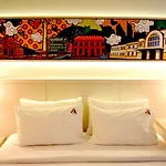 Maxone Signature Glodok Jakarta