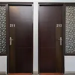 Urbanview Hotel Arafuru Residence Duren Sawit