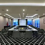 Aston Priority Simatupang Hotel And Conference Center