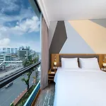 Holiday Inn Express Jakarta Matraman, an IHG Hotel