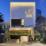 Sakura Terrace Benhil