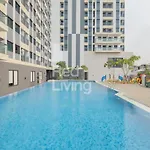 Redliving Apartemen Jakarta Living Star - Boborooms