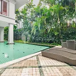 Sovrana By Kozystay - Menteng