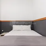 Ian Hotel Jaksa Mitra Reddoorz