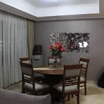Mara\'S Cozy Apartment At Kuningan Area