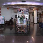 Business Hotel Tomang