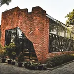 Oyo 780 Acg House Kalibata Syariah