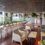Affordable 2Br At L\'Avenue Apartment By Travelio