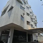 N3 Zainul Arifin Hotel