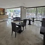 N3 Zainul Arifin Hotel