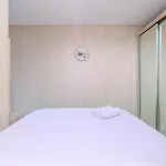 Nice And Comfort 2Br Apartment At Woodland Park Residence By Travelio