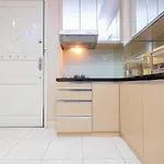 Comfort And Strategic 1Br At The Boulevard Apartment By Travelio