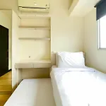 Cozy And Modern Look 2Br The Wave Kuningan Apartment By Travelio