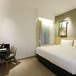 Hotel 88 Blok M Jakarta By Wh