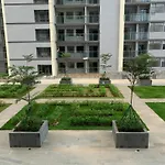 Comfort Studio At Daan Mogot City Apartment By Travelio