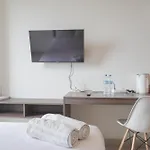 Brand New And Comfort Studio At Vasaka Solterra Apartment By Travelio