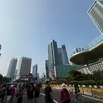 Emaar Moslem Friendly Stunning Comfy 2Br Apartment At The Heart Of Jakarta