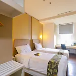 Terraz Tree Hotel Jakarta