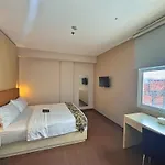 Terraz Tree Hotel Jakarta