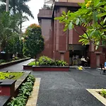 Apartment Istana Sahid Sudirman - Homestay With Private Room, Bathroom & Tv
