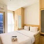 Modern Design And Homey Studio Ciputra World 2 Apartment By Travelio
