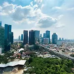 Modern Design And Homey Studio Ciputra World 2 Apartment By Travelio