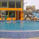 Comfort And Cozy 1Br At Teluk Intan Apartment By Travelio